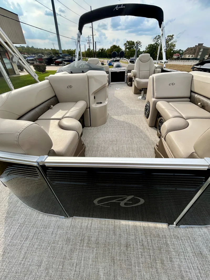 Slide: The Image of Avalon LSZ QL-24T 2021 - 14