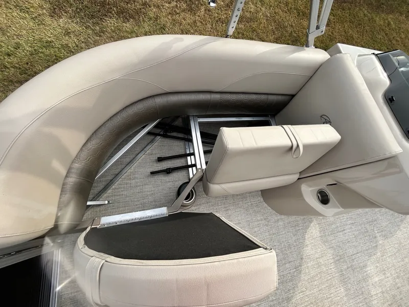 Slide: The Image of Avalon LSZ QL-24T 2021 - 18