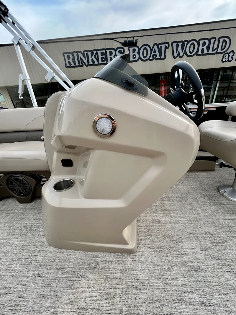 Slide: The Image of Avalon LSZ QL-24T 2021 - 28