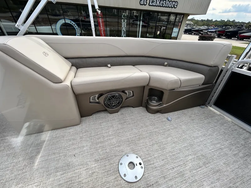 Slide: The Image of Avalon LSZ QL-24T 2021 - 36