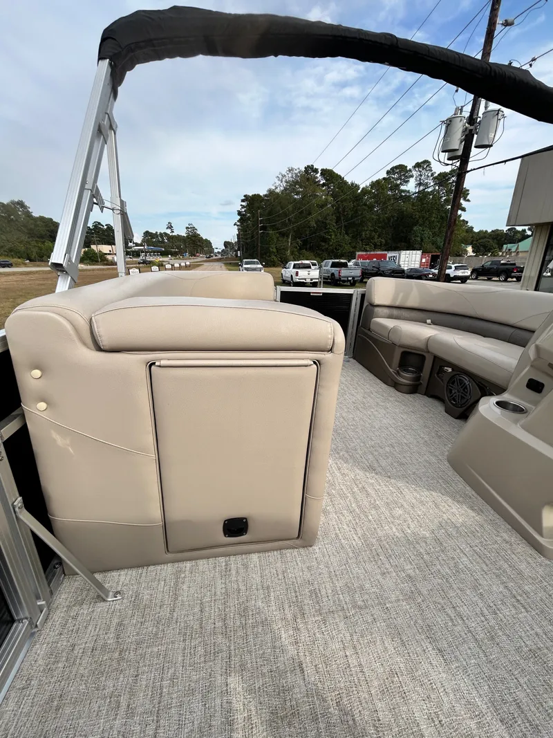 Slide: The Image of Avalon LSZ QL-24T 2021 - 38