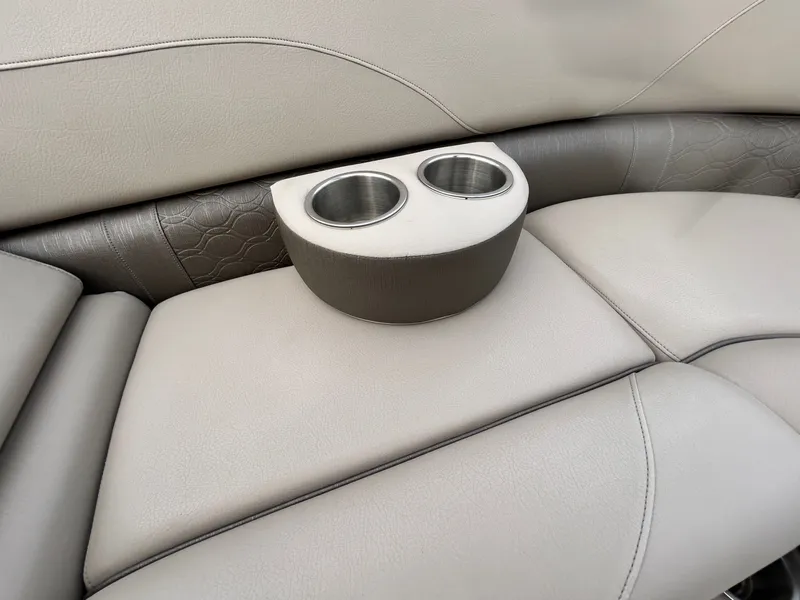 Slide: The Image of Avalon LSZ QL-24T 2021 - 40