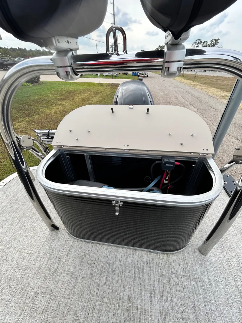 Slide: The Image of Avalon LSZ QL-24T 2021 - 45