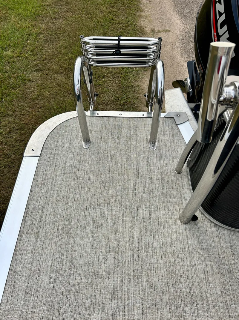 Slide: The Image of Avalon LSZ QL-24T 2021 - 49