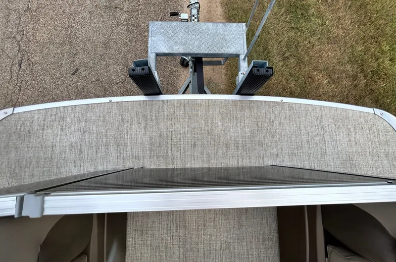 Slide: The Image of Avalon LSZ QL-24T 2021 - 52