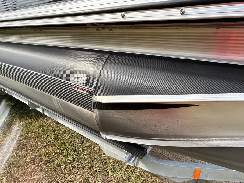 Slide: The Image of Avalon LSZ QL-24T 2021 - 7