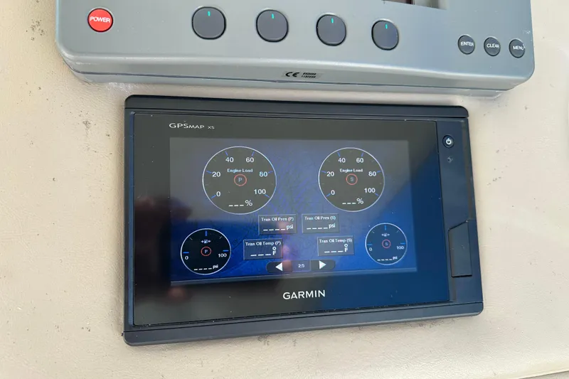 Slide: The Image of Garmin GPSMAP X5 display on 2001 Sea Ray 540 Sundancer boat dashboard. - 33