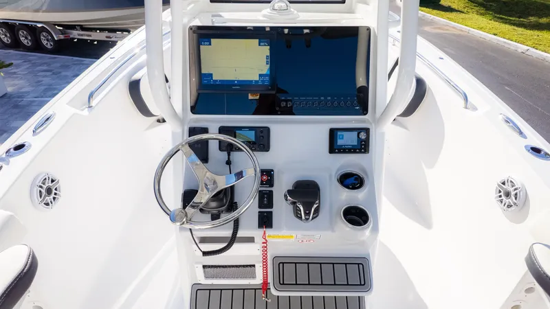 Slide: The Image of Tidewater 232 CC Adventure 2026 - 15