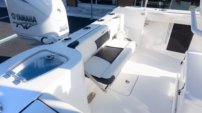 Slide: The Image of Tidewater 232 CC Adventure 2026 - 8