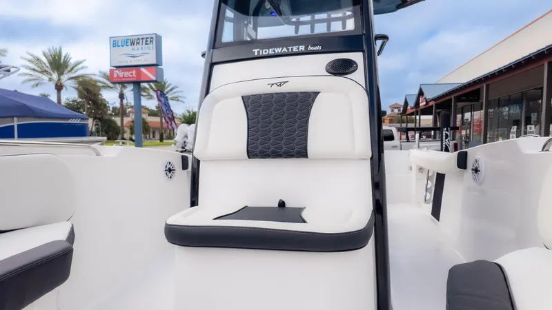 Slide: The Image of Tidewater 232 CC Adventure 2026 - 24