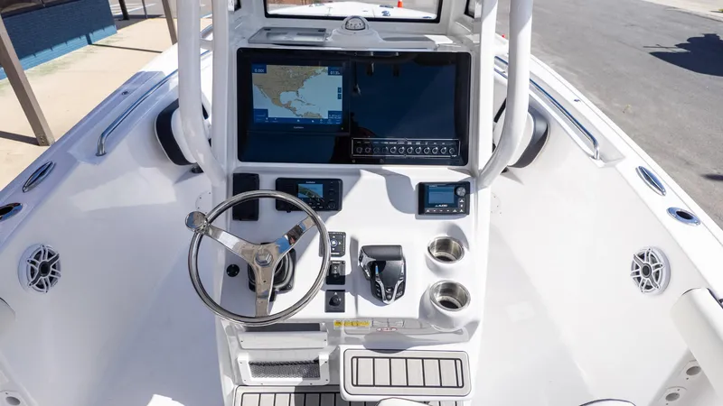 Slide: The Image of Tidewater 232 CC Adventure 2025 - 12