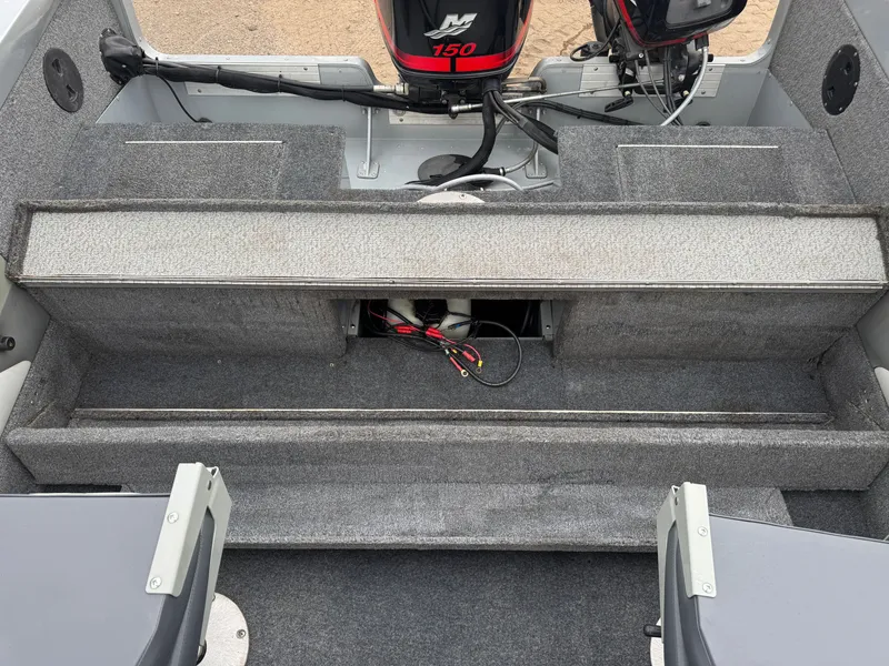 Slide: The Image of Lund 1850 Tyee Gran Sport 2000 - 46