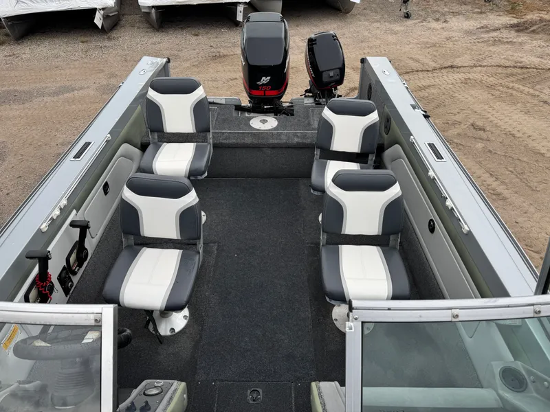 Slide: The Image of Lund 1850 Tyee Gran Sport 2000 - 5