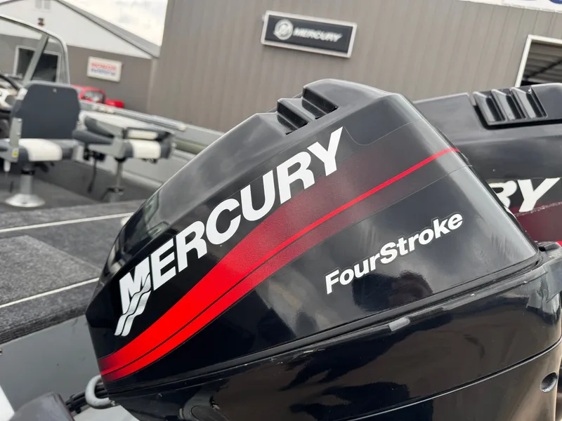 Slide: The Image of Lund 1850 Tyee Gran Sport 2000 - 54