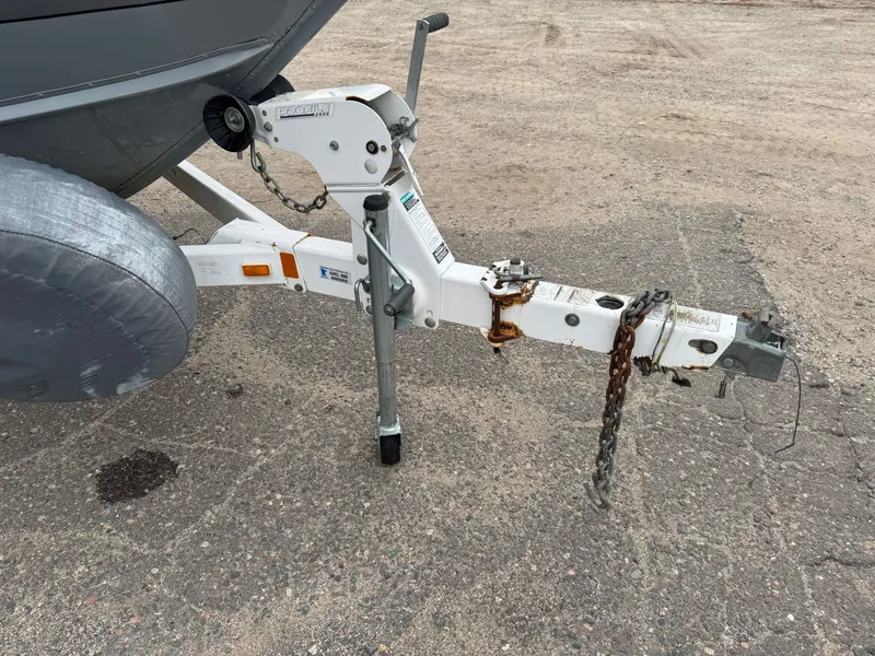 Slide: The Image of Lund 1850 Tyee Gran Sport 2000 - 58