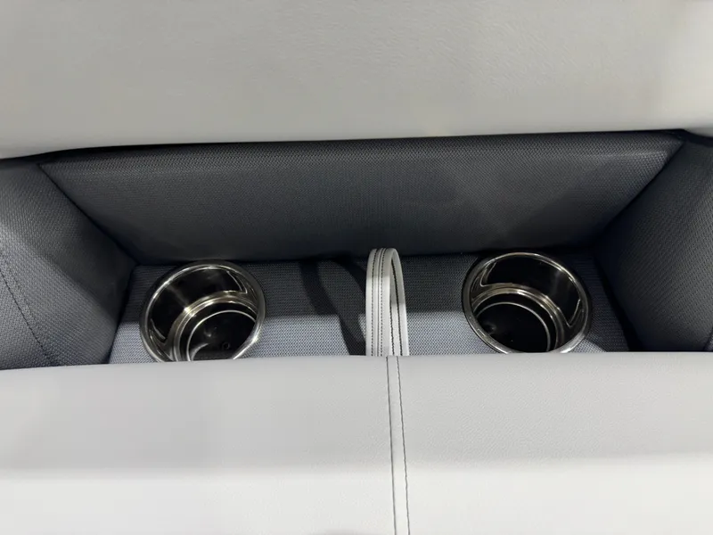 Slide: The Image of Bentley Pontoons 180 LE Cruise Pontoon & Honda 4-Stroke EFI 2026 - 40