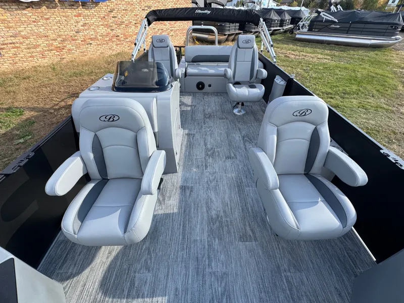 Slide: The Image of Bentley Pontoons Foward Fish 220 Swingback Pontoon & Honda 4-Stroke EFI 2026 - 5