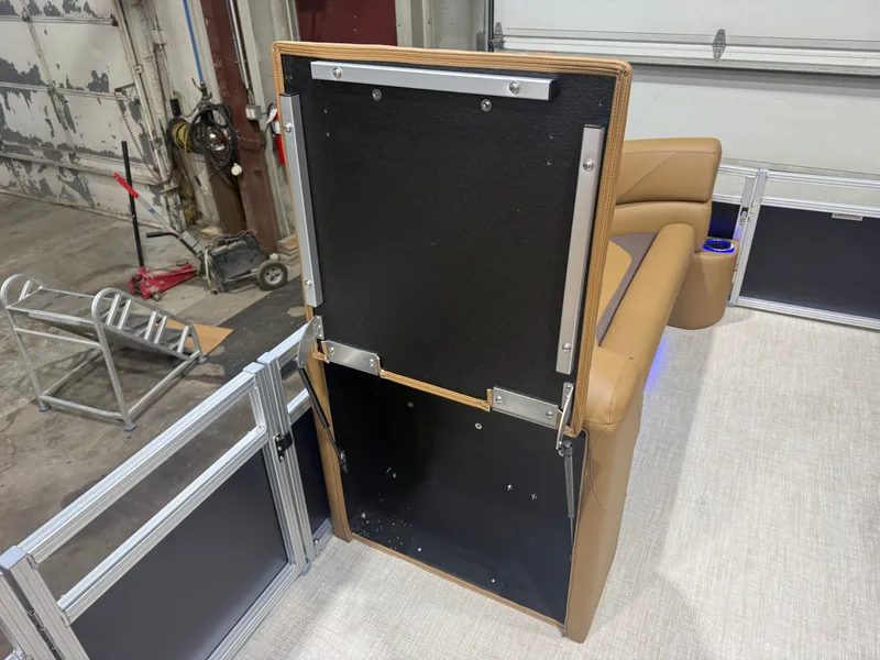 Slide: The Image of Tahoe Sport 2385 Rear Fish Tritoon & Honda 4-Stroke EFI 2026 - 27