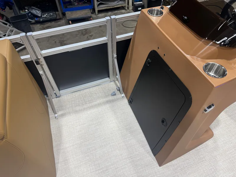 Slide: The Image of Tahoe Sport 2385 Rear Fish Tritoon & Honda 4-Stroke EFI 2026 - 28