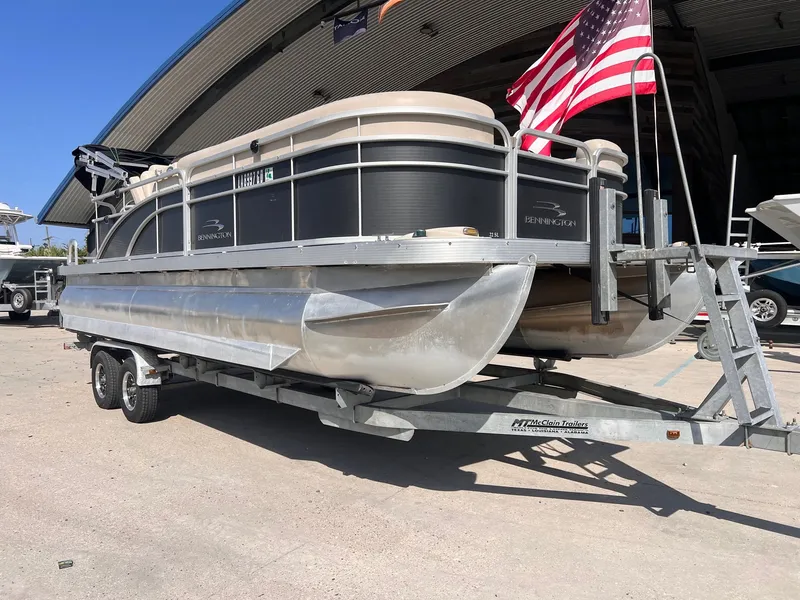 Slide: The Image of Bennington 22S 2015 - 2