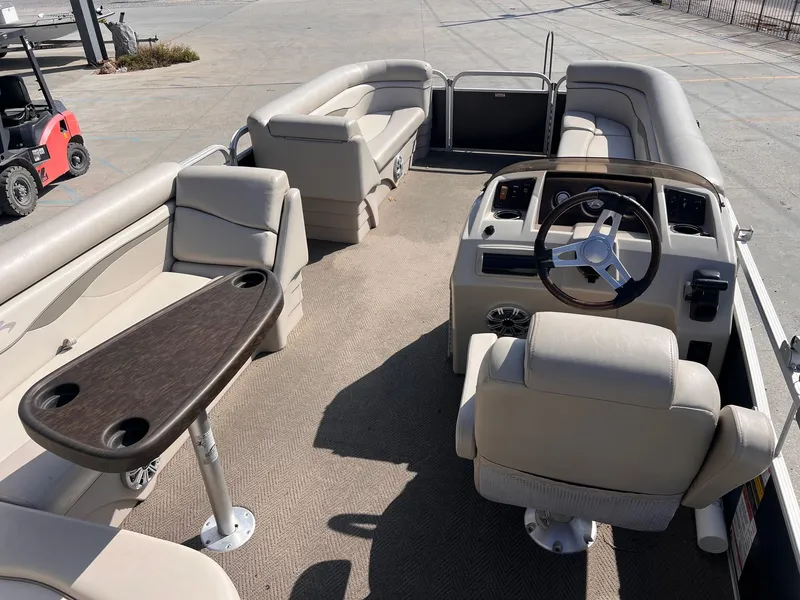 Slide: The Image of Bennington 22S 2015 - 6