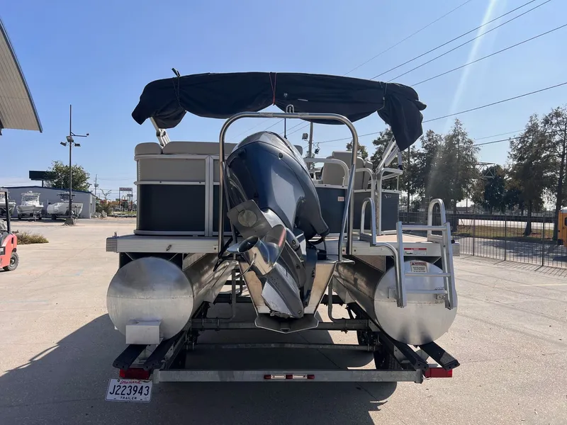 Slide: The Image of Bennington 22S 2015 - 8