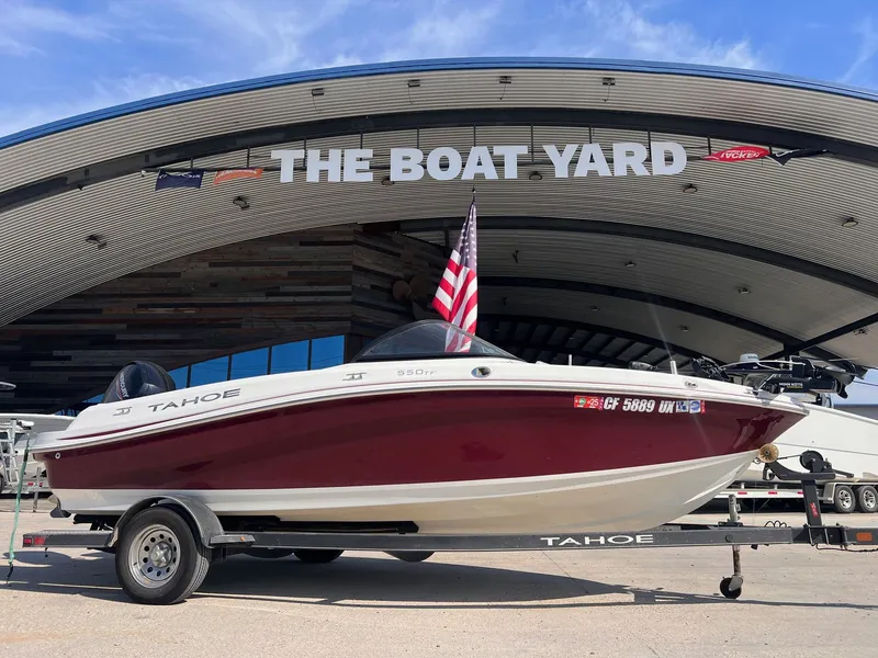 The Image of Tahoe 550 TF 2021 - 1