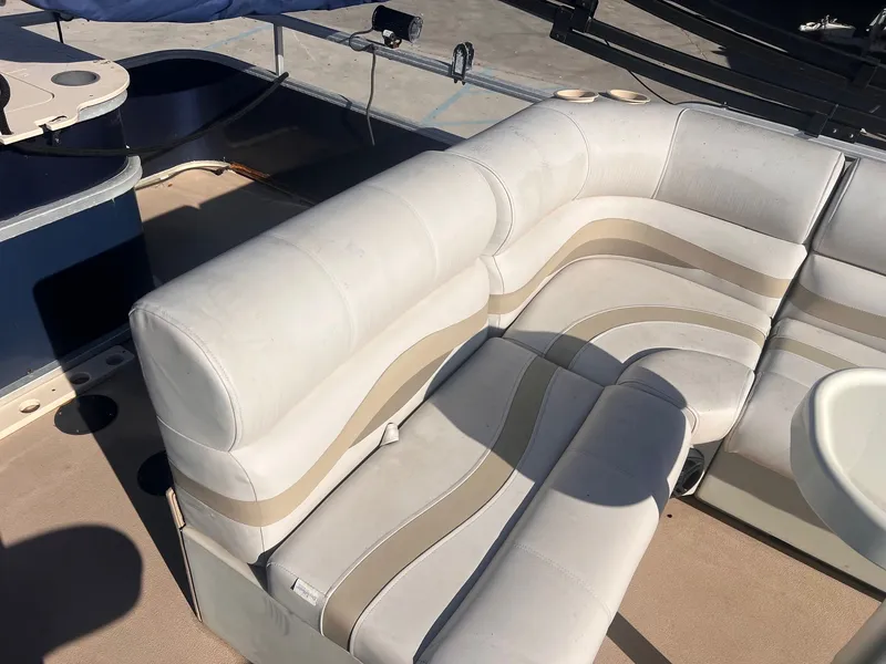 Slide: The Image of SunCatcher V22F 2014 - 10