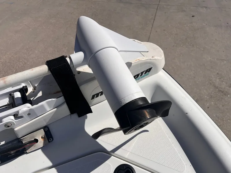 Slide: The Image of Fishmaster 2300 2003 - 14