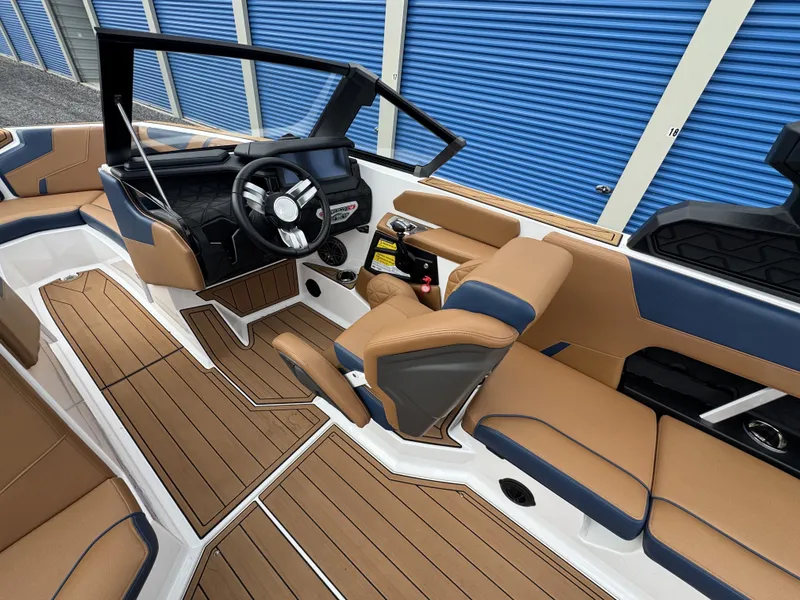 Slide: The Image of Nautique Super Air Nautique GS22 2023 - 10