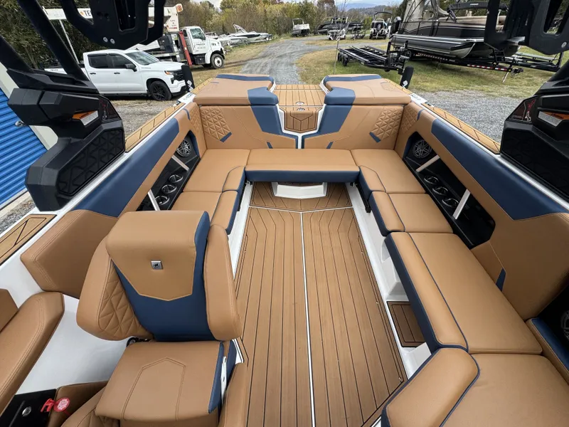 Slide: The Image of Nautique Super Air Nautique GS22 2023 - 15