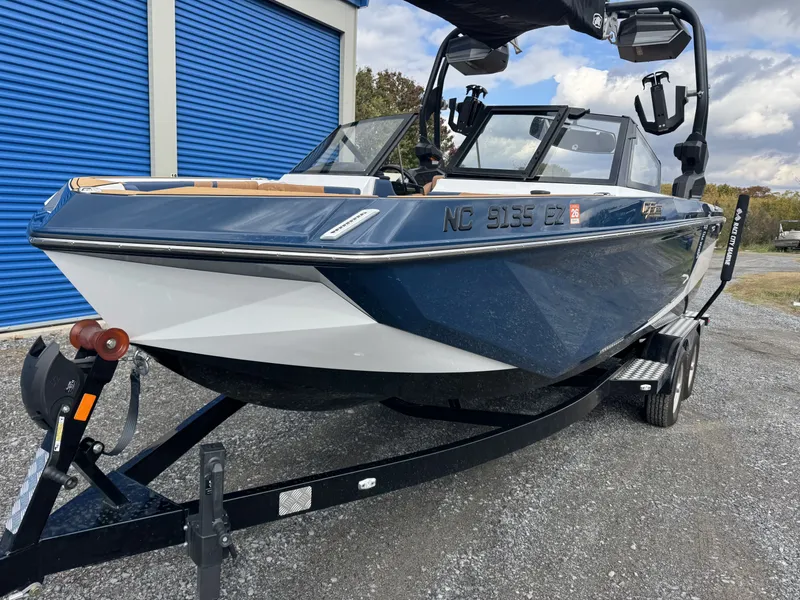 Slide: The Image of Nautique Super Air Nautique GS22 2023 - 19