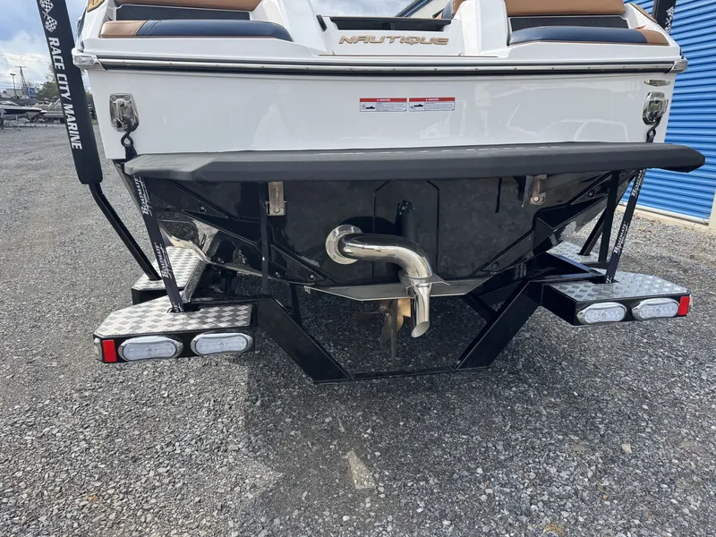 Slide: The Image of Nautique Super Air Nautique GS22 2023 - 23