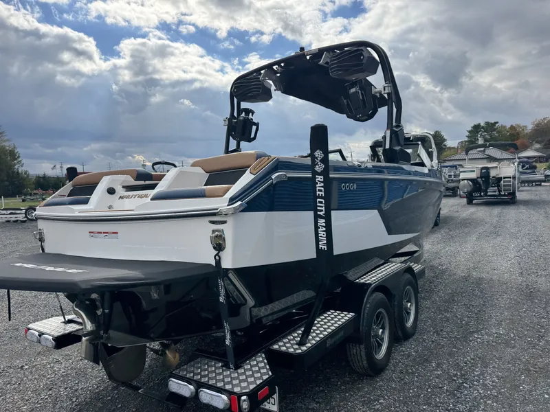 Slide: The Image of Nautique Super Air Nautique GS22 2023 - 24