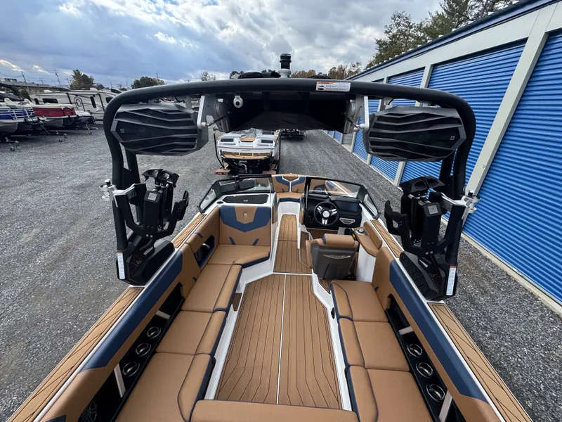 Slide: The Image of Nautique Super Air Nautique GS22 2023 - 33