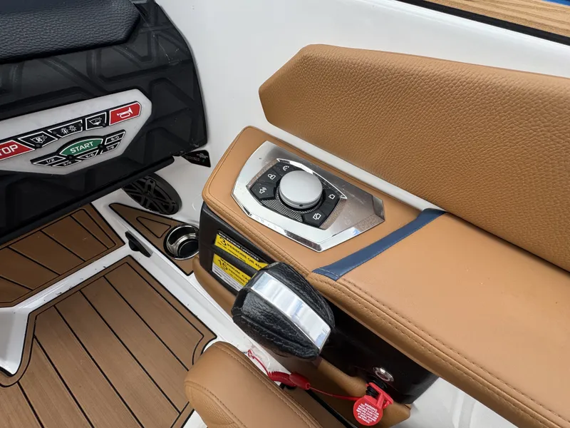 Slide: The Image of Nautique Super Air Nautique GS22 2023 - 35