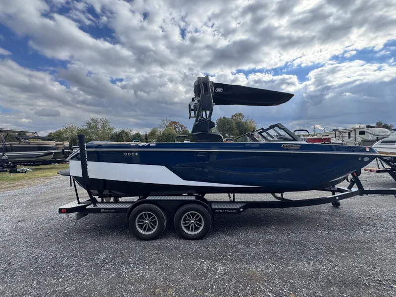 Slide: The Image of Nautique Super Air Nautique GS22 2023 - 48