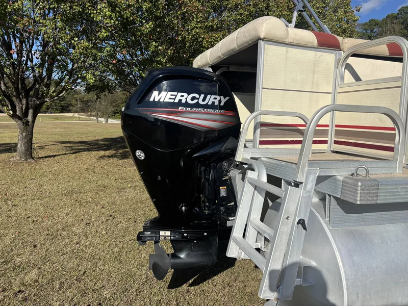 Slide: The Image of Bennington 2275LX 2000 - 3