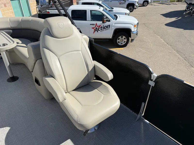 Slide: The Image of Premier 230 2023 - 16