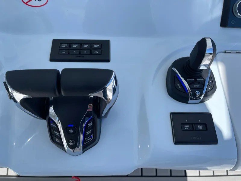 Slide: The Image of Tidewater 302 CC Adventure 2026 - 33