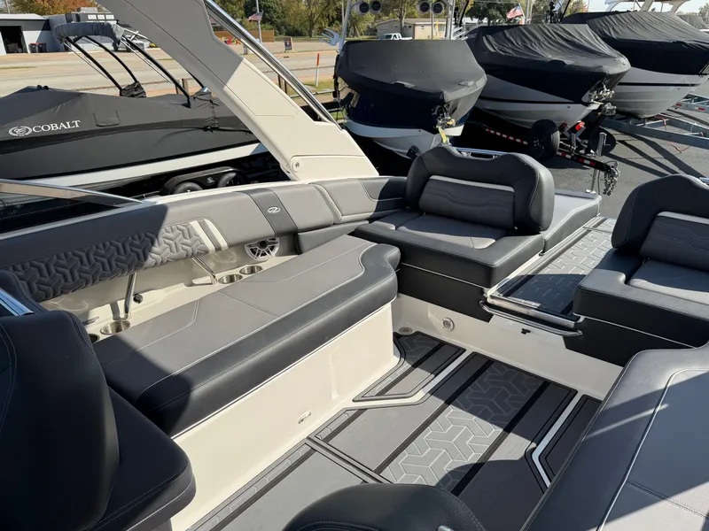 Slide: The Image of Regal LS9 2026 - 16