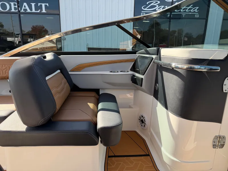 Slide: The Image of Regal LS9 Surf 2026 - 20