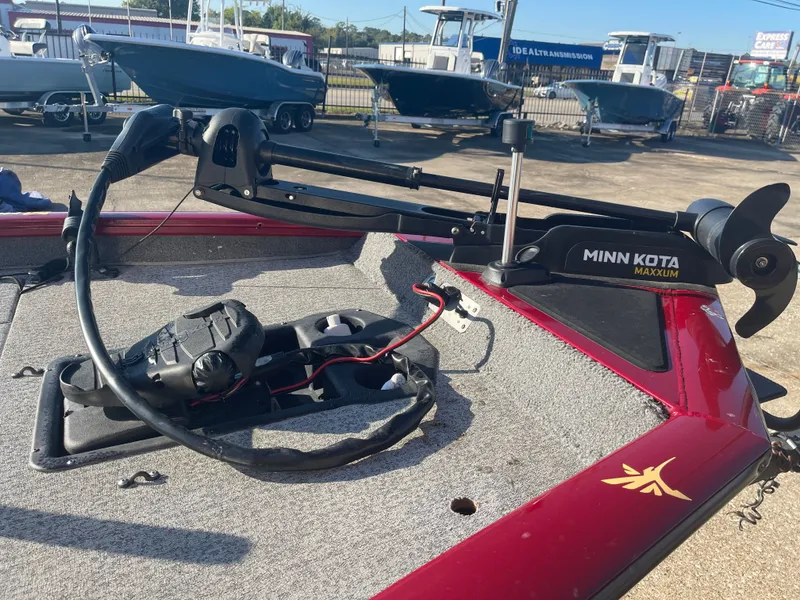 Slide: The Image of Tracker Pro Team 175 2022 - 12