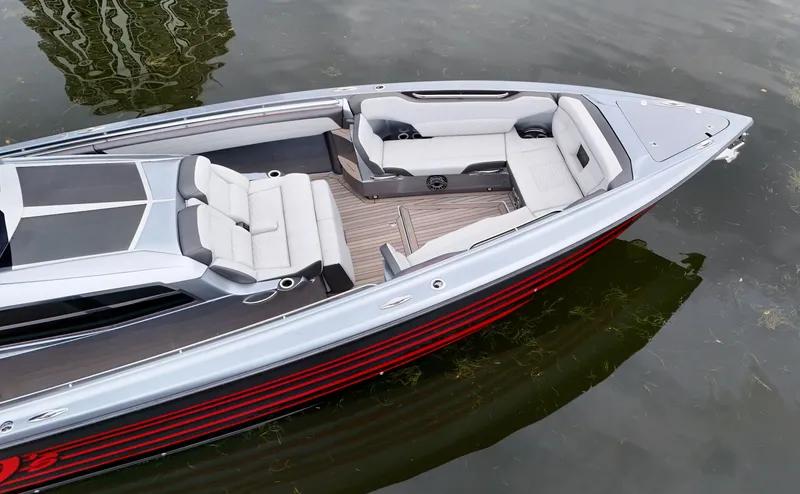 Slide: The Image of Nor-Tech Nor-Tech 50 Sport 2022 - 62