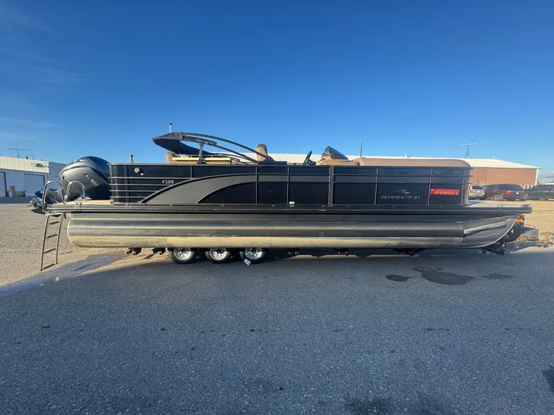 The Image of Bennington 25GBR ESP TRI 2018 - 1