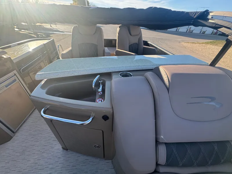 Slide: The Image of Bennington 25GBR ESP TRI 2018 - 12