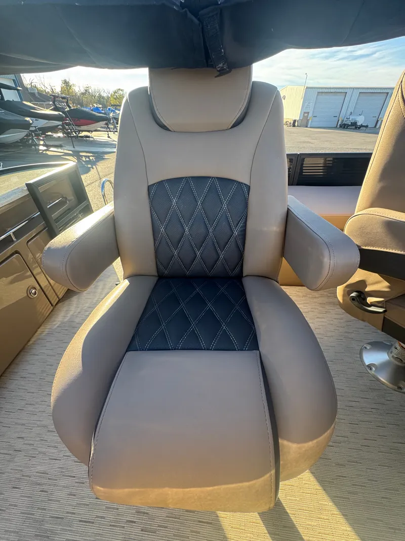 Slide: The Image of Bennington 25GBR ESP TRI 2018 - 9