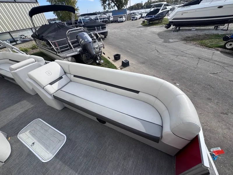 Slide: The Image of Sweetwater SW2286SB 2024 - 7