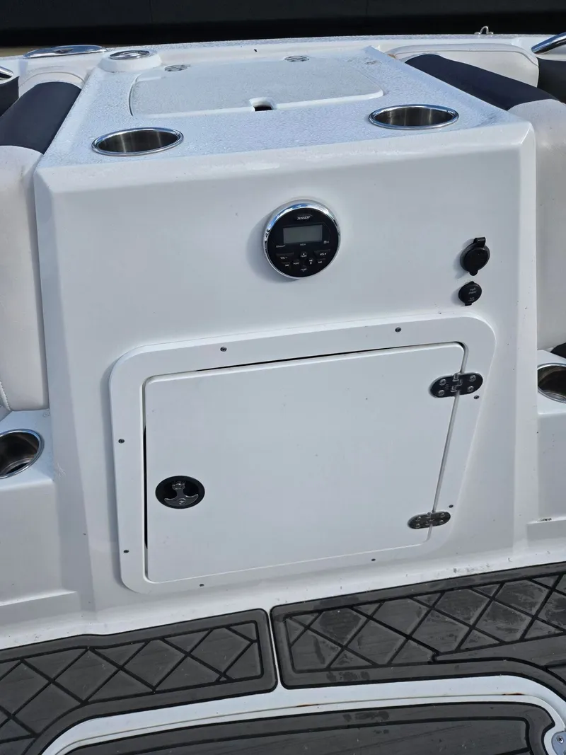 Slide: The Image of Tahoe 2150 2018 - 17