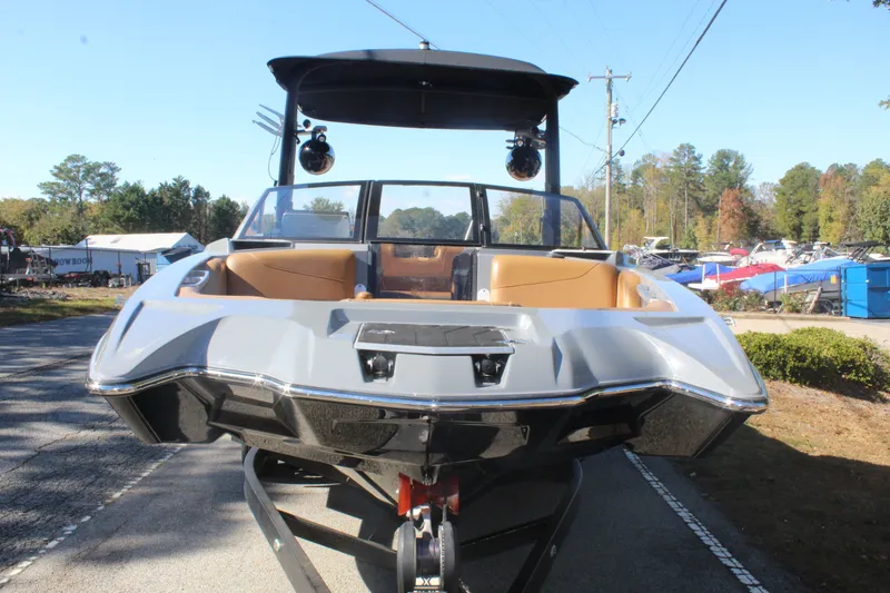 Slide: The Image of Malibu Wakesetter 22 MXZ 2019 - 4